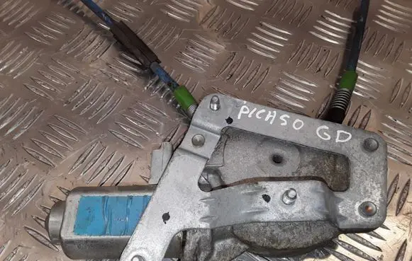 Citroen Xsara Picasso Rear door window regulator with motor 9637090880 51894F