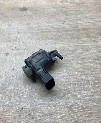 Seat Toledo II (1M) Vacuum valve 1J0906283C