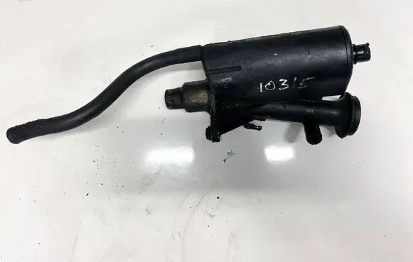 Volvo S40, V40 Oil breather separator 8200082486