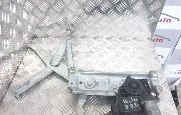 Opel Vectra B Front door window regulator with motor 90520225 190469100