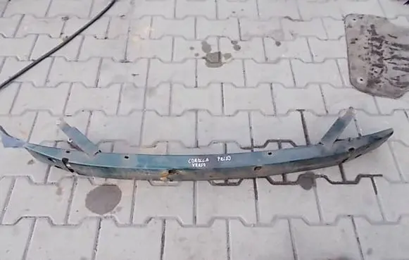 Toyota Corolla Verso E121 Quarter panel pressure vent 