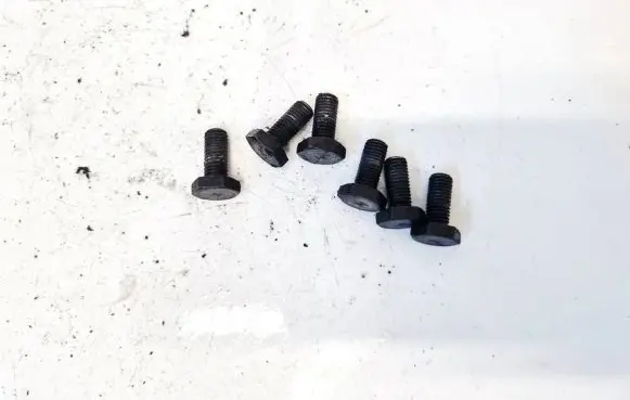 Citroen C4 I Nuts/bolts 