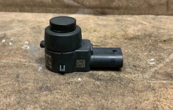 Mercedes-Benz E W212 Parking PDC sensor A2125420018