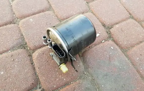 Mercedes-Benz CLS C218 X218 Fuel filter A6420903052