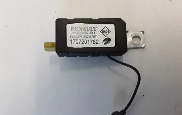 Renault Koleos II Aerial antenna amplifier