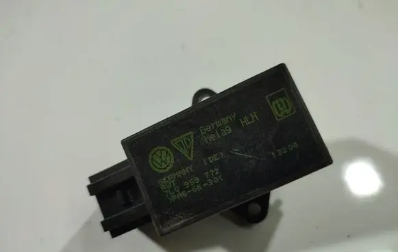 Volkswagen Touran I Sensor 7L0959772