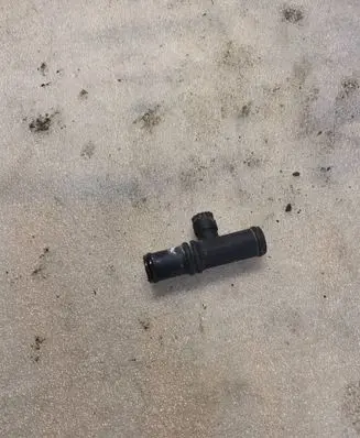 Audi A8 S8 D2 4D Engine coolant pipe/hose 4D0819159