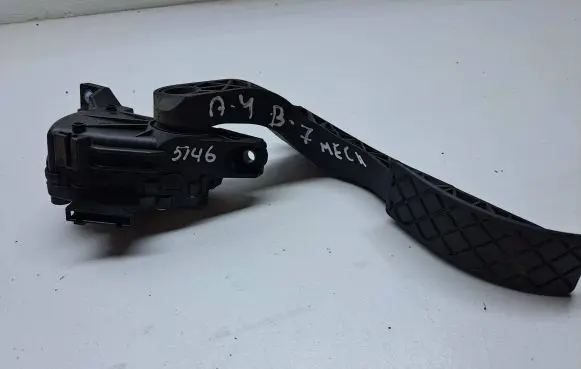 Audi A4 S4 B7 8E 8H Accelerator throttle pedal 8E1721523G 6PV7037505