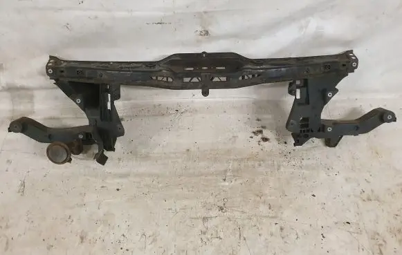 Mercedes-Benz Vito Viano W639 Radiator support slam panel A6398800003