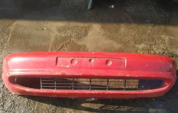 Volkswagen Sharan Front bumper RAUDONAS