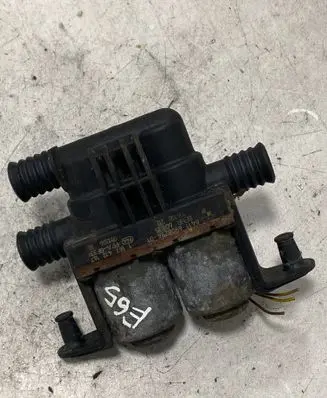 BMW 7 E65 E66 Coolant heater control valve 6908294 6908293 11611620