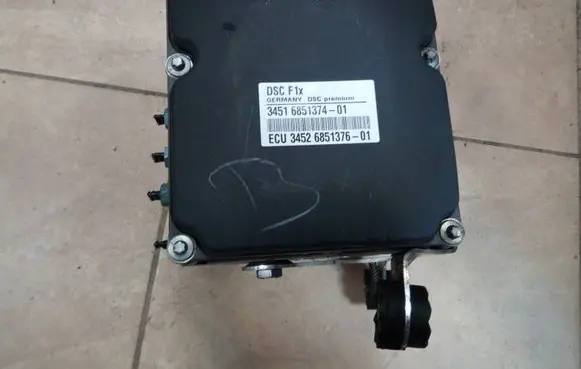 BMW 5 F10 F11 ABS Pump 6851374 NE56810