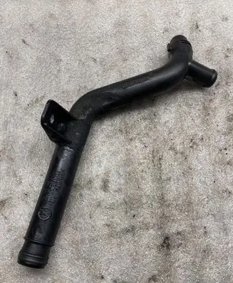 Audi A4 S4 B8 8K Engine coolant pipe/hose 03L121065K
