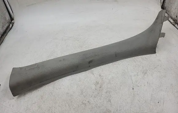 BMW 3 E90 E91 (A) pillar trim 