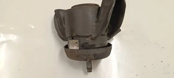 Hyundai i40 Engine mount bracket 218103Z510