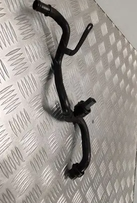 Volkswagen Touareg I Engine coolant pipe/hose 059121065AK
