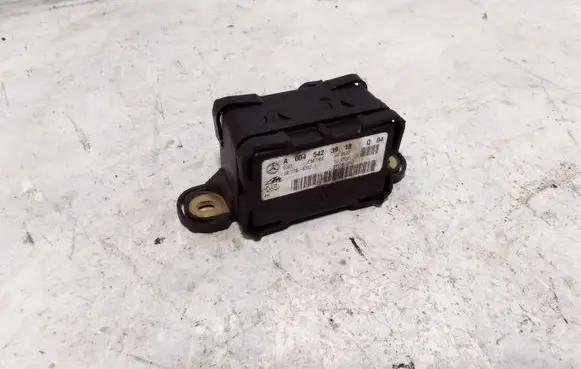 Mercedes-Benz ML W164 ESP acceleration yaw rate sensor A0045423918 HW0627 SW0528