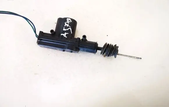 Volkswagen Golf II Central locking motor 932037992