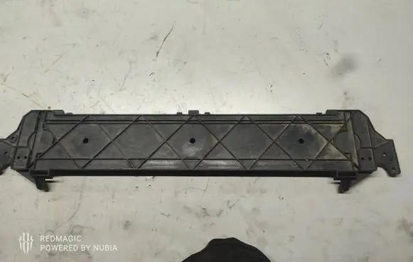 BMW 5 F10 F11 Bottom radiator support slam panel 7804619