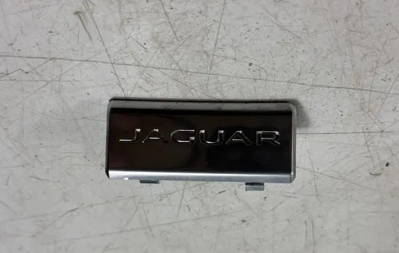 Jaguar XE Manufacturer badge logo/emblem GX73045F44AA