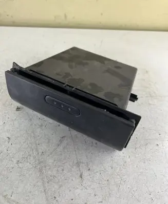 Nissan Micra Dashboard storage box/compartment 