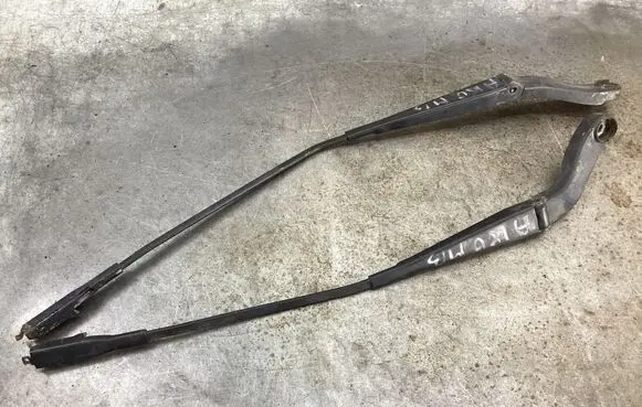Mercedes-Benz B W245 Windshield/front glass wiper blade 179601