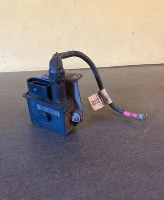 BMW 3 E90 E91 Glow plug pre-heat relay 0522120102 7708000061 0004451744
