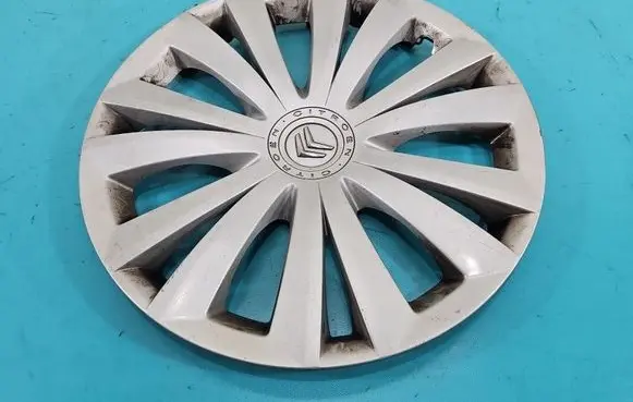 Citroen C4 I Picasso R16 wheel hub/cap/trim 9657814680 IMPRK1520911