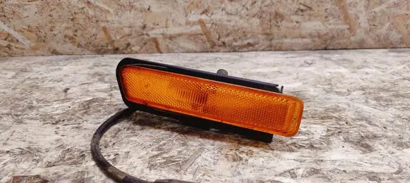 Front indicator light