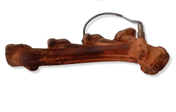 Dodge Challenger Exhaust manifold 53013849AE
