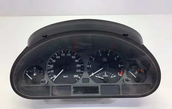 Speedometer (instrument cluster)