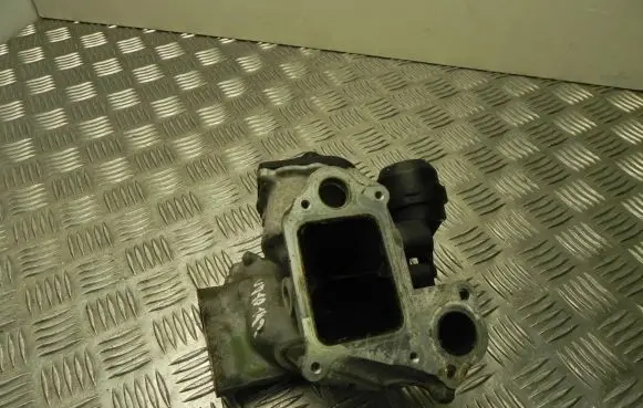 Ford S-MAX EGR valve 30725855 VD10141