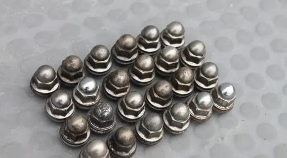 Mitsubishi L200 Nuts/bolts NAKRETKIFELGL200