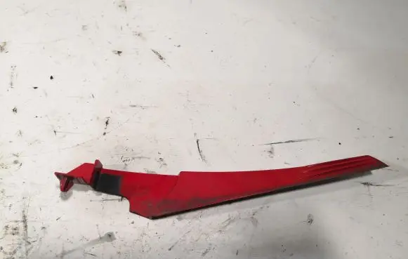 Fender end trim
