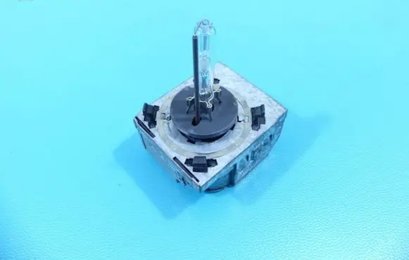 Opel Vectra C Xenon bulb 5DD008319-50 IMPRK1337983