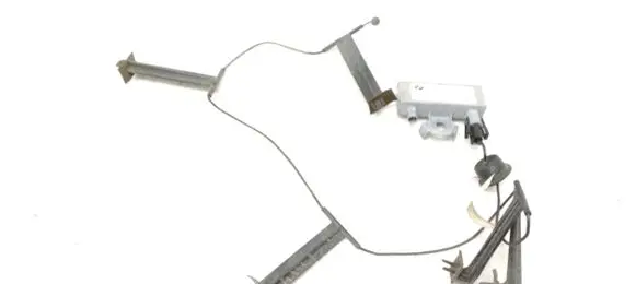 BMW Z4 E85 E86 Aerial antenna amplifier 65206912243 6912243 824112001