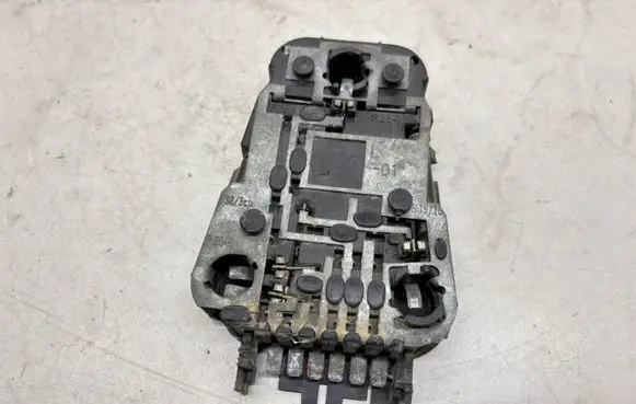Audi 100 200 5000 C3 Tail light bulb cover holder 443945221