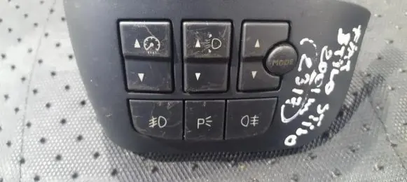 Fiat Stilo Fog light switch B569
