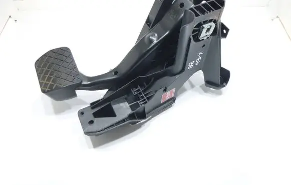 Volkswagen PASSAT B8 Brake pedal 5Q1723058CK 290321