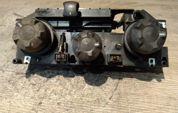 Iveco Daily 45 - 49.10 Climate control unit 112542000
