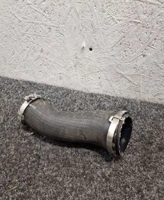 Mercedes-Benz AMG GT R190 C190 Engine coolant pipe/hose A1780900782
