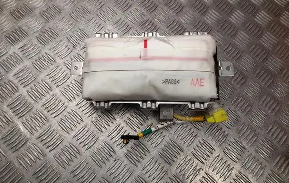 Lexus ES VII XZ10 Passenger airbag 8214033070
