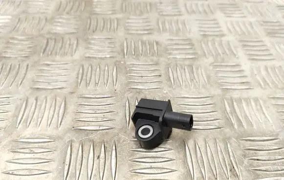 Volkswagen Golf VII Airbag deployment crash/impact sensor 5Q0959651