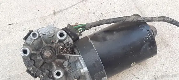Seat Ibiza II (6k) Wiper motor 1L0955119