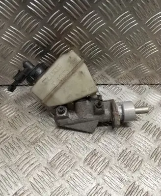 Renault Clio II Master brake cylinder 7700417649