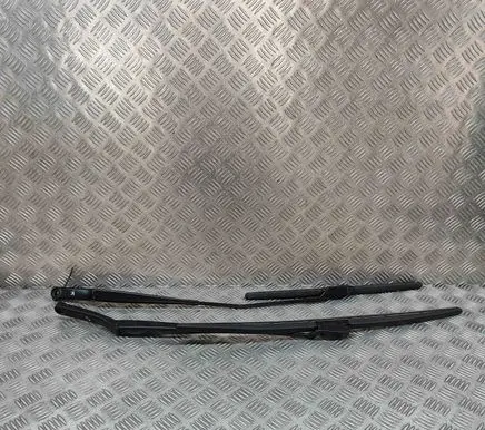 Skoda Superb B8 (3V) Windshield/front glass wiper blade 3V2955409 3V2955410