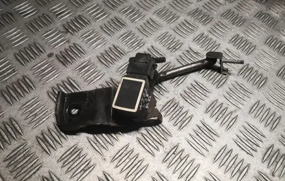 Mercedes-Benz S W221 Air suspension front height level sensor A0105427717 0105427717