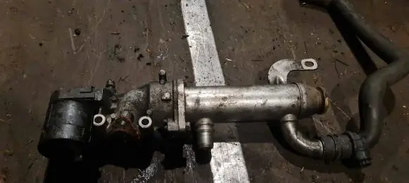 Ford Mondeo MK IV EGR valve cooler 993062H