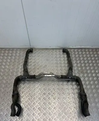 Engine coolant pipe/hose