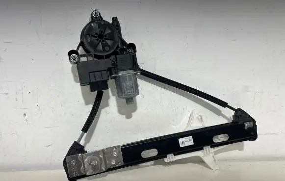 Volkswagen Taigo Rear door window regulator motor 5Q0959408D 2G6839462D